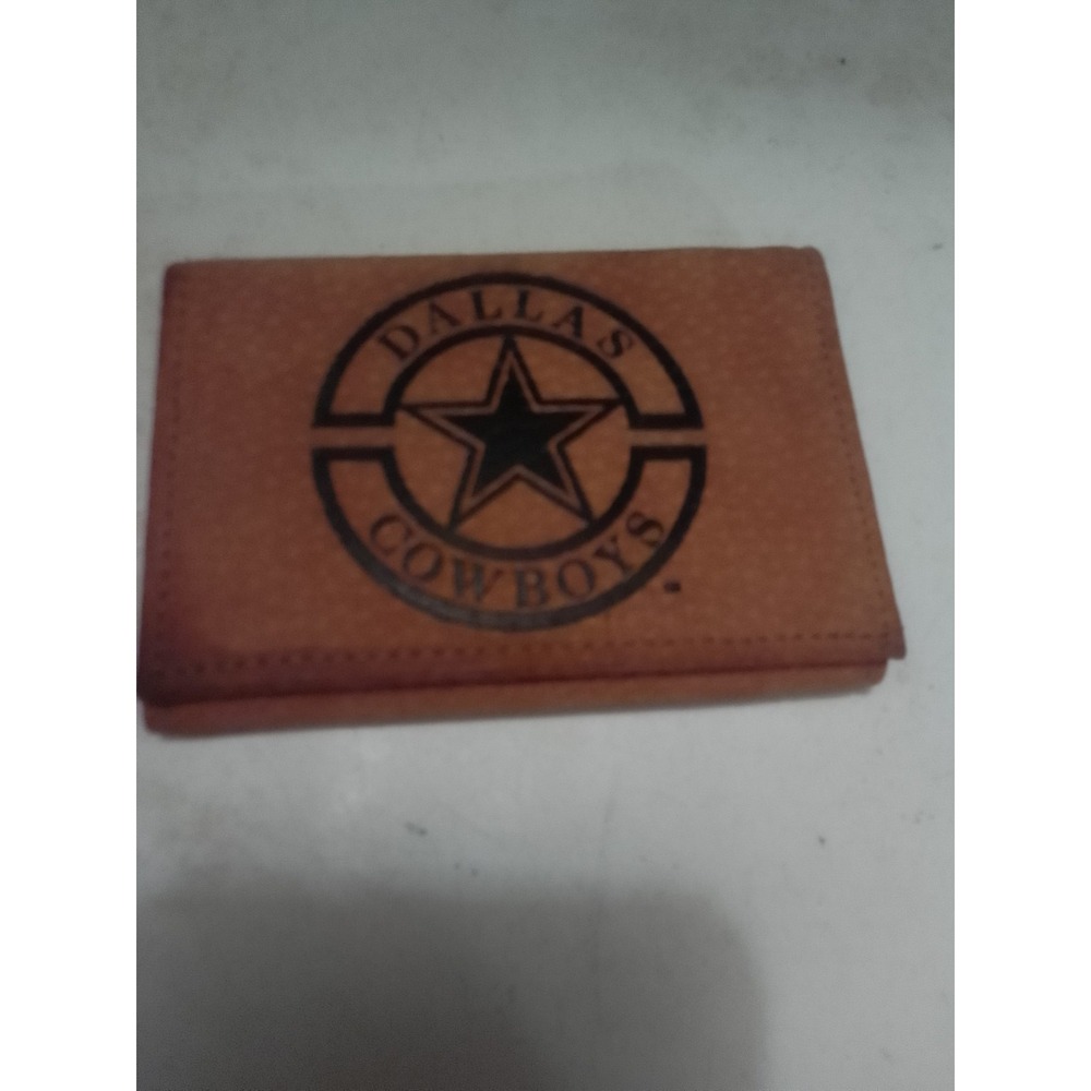 Mens Leather Tan Colored Dallas Cowboys Trifold Wallet